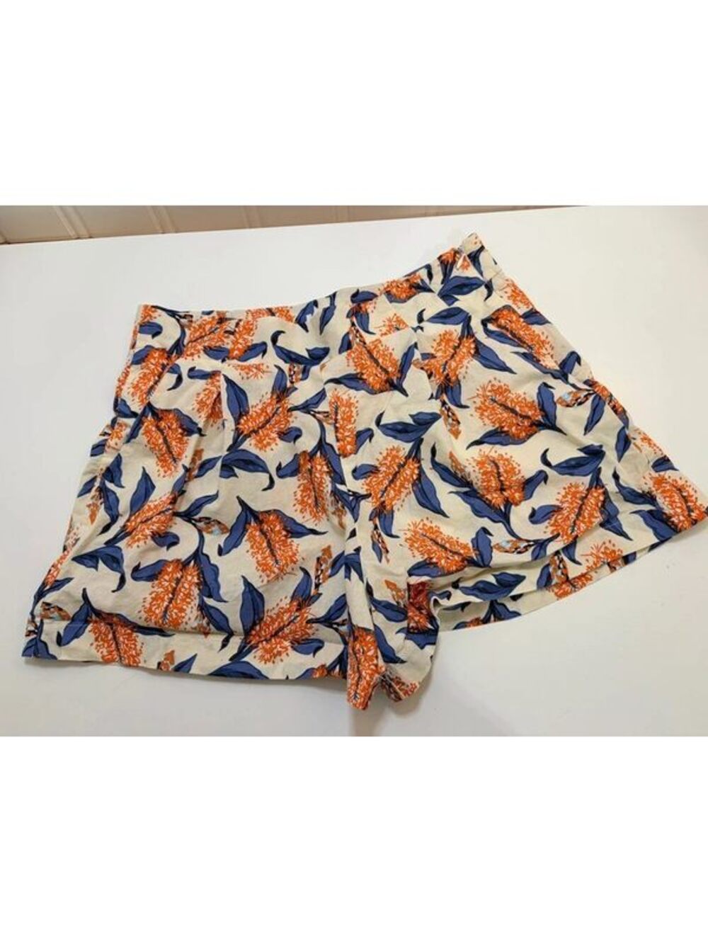 Linen Botanical Pattern Shorts